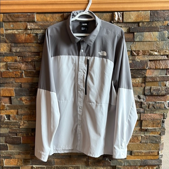 The North Face Men's First Trail Long Sleeve Shirt - Picture 1 of 9